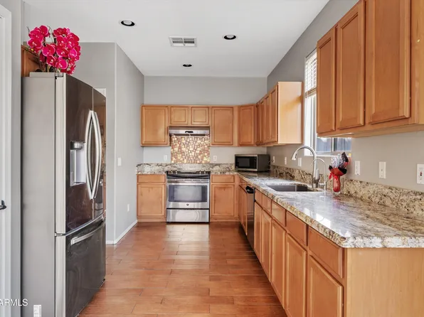 1231 S AMBER Street, Chandler, AZ 85286