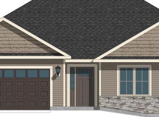 1541 Woodside Dr, Oconomowoc, WI 53066