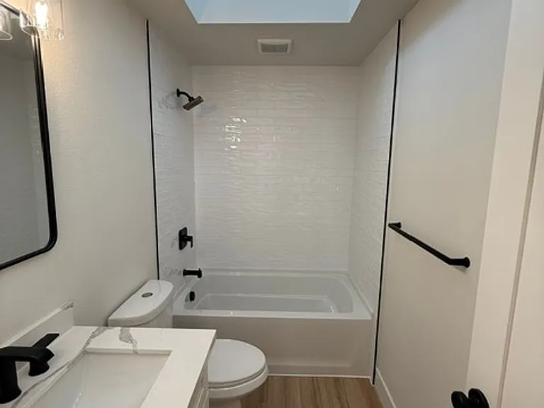 7900 Edmonds 4-Plex — Photo 49