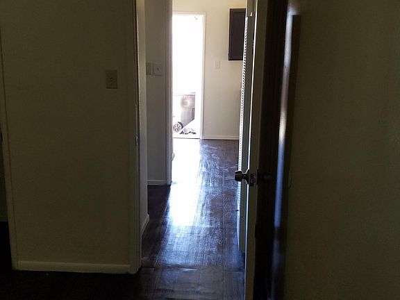 5th image of 2319 Medical Center Dr