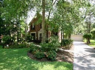 38 Pleasant Bend Dr, The Woodlands, TX 77382