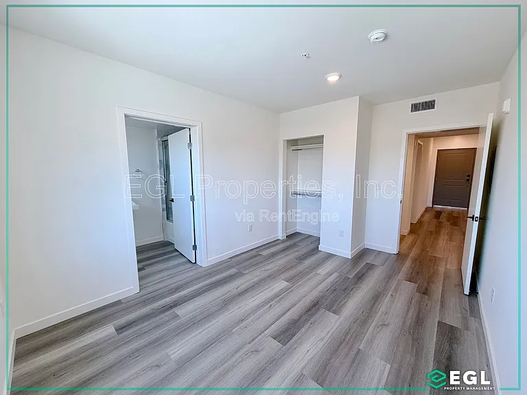 10505 Hawthorne — Photo 31