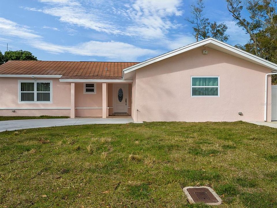 1st image of 7806 N WOODLYNNE AVENUE