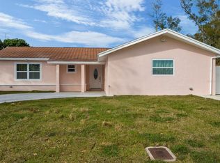 7806 N Woodlynne Ave, Tampa, FL 33614