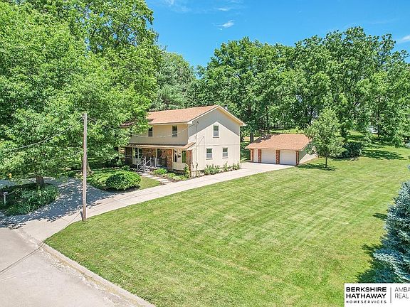 2nd image of 7536 Glenvale Dr