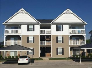 3202 Spring River Dr, O'Fallon, MO 63368