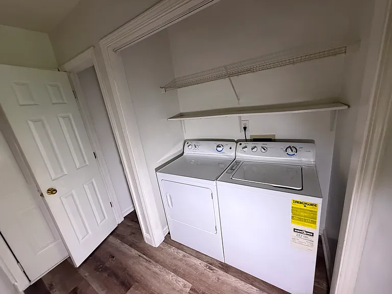 742 Bostonian Way — Photo 45