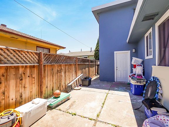 5th image of 2504 78th Ave