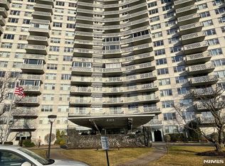 2100 Linwood Ave APT 14A, Fort Lee, NJ 07024