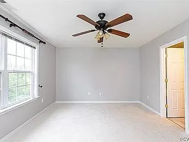 869 Parkland Pl — Photo 7