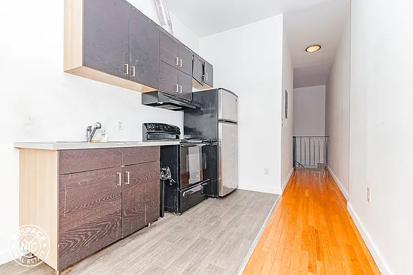 Rented by MySpaceNYC | media 42