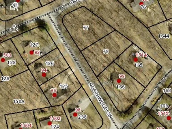 413 Dogwood Dr, Cross Junction, VA 22625