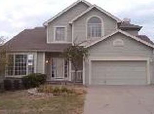 16318 Manderson St, Omaha, NE 68116