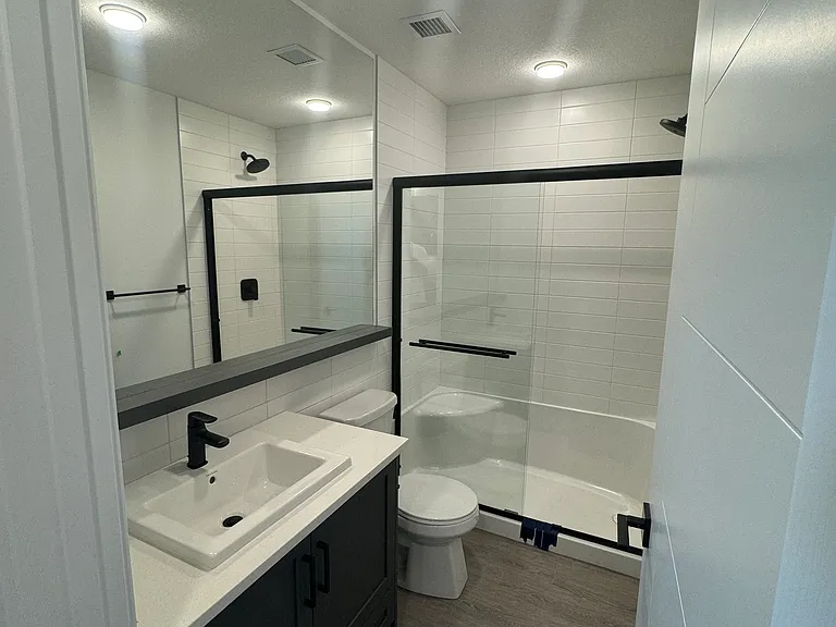 3932 University Ave NW #419 — Photo 9