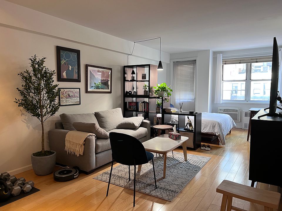 1st image of 170 W 23rd St APT 3K