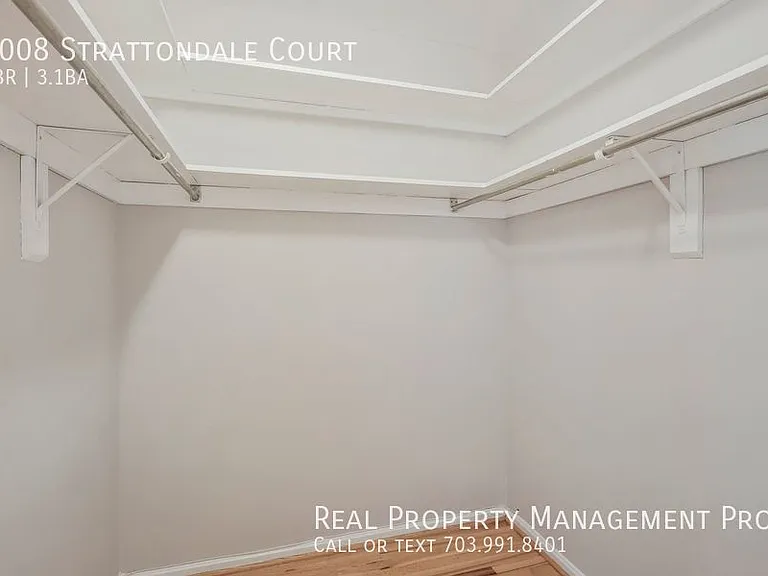 9008 Strattondale Ct — Photo 42