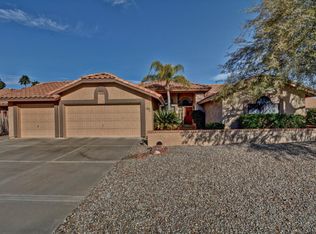 9136 W Kerry Ln, Peoria, AZ 85382