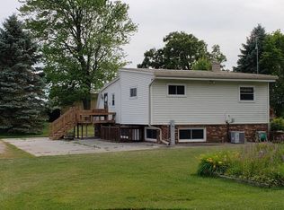 W3621 County Rd W, Oostburg, WI 53070