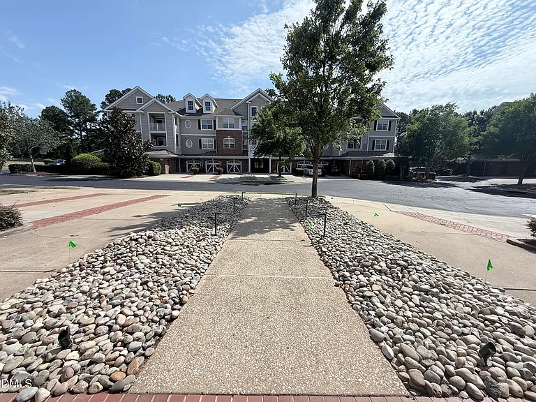 10411 Rosegate Ct #3 — Photo 6
