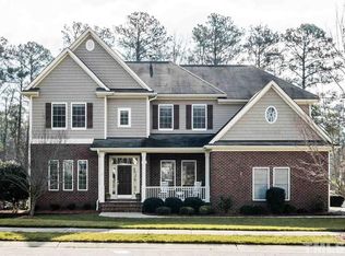 811 Highwater Pl, Fuquay Varina, NC 27526