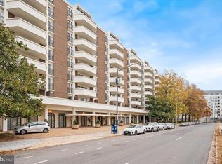 700 7th St SW APT 113, Washington, DC 20024