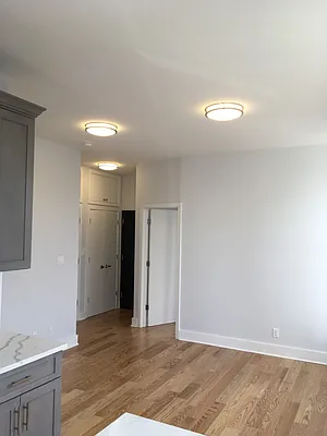 Rented by Longbrook Real Estate Capital LLC | media 22