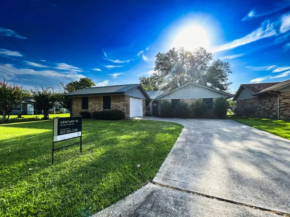 2026 N Main St, Bonham, TX 75418