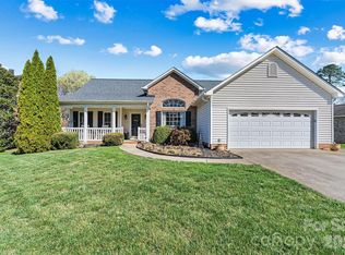 238 Wittenburg Springs Dr, Taylorsville, NC 28681