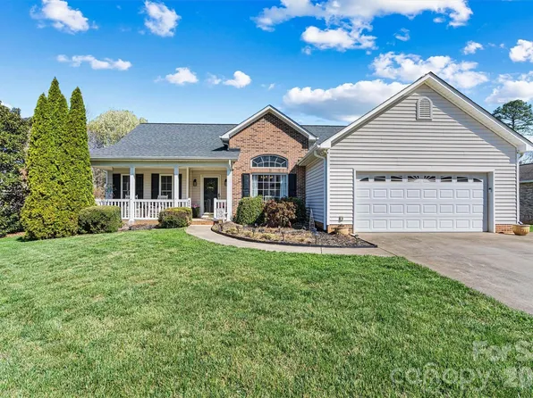 238 Wittenburg Springs Dr, Taylorsville, NC 28681