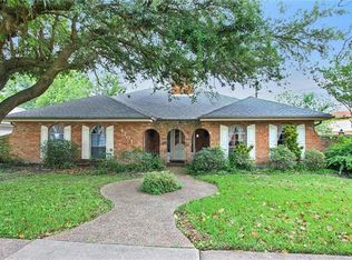 4701 Belle Dr, Metairie, LA 70006