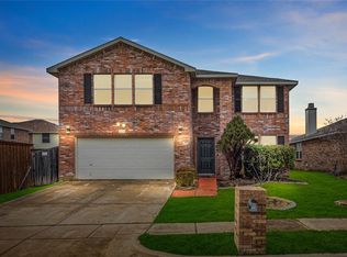 16133 Shawnee Trl, Justin, TX 76247