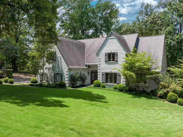 2564 Dolly Ridge Rd, Vestavia, AL 35243