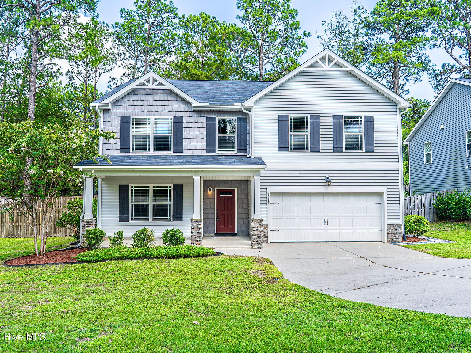 5 bed, 3.0 bath, 3086 sqft, $2,500 — Photo 4