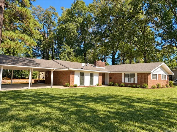 1110 Rogers St, Fordyce, AR 71742