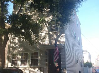 37 Middle St, South Boston, MA 02127