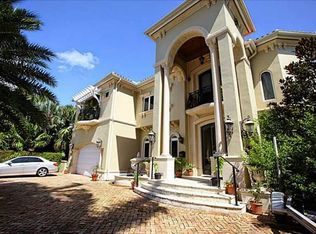 7421 Beach Vw, North Bay Village, FL 33141
