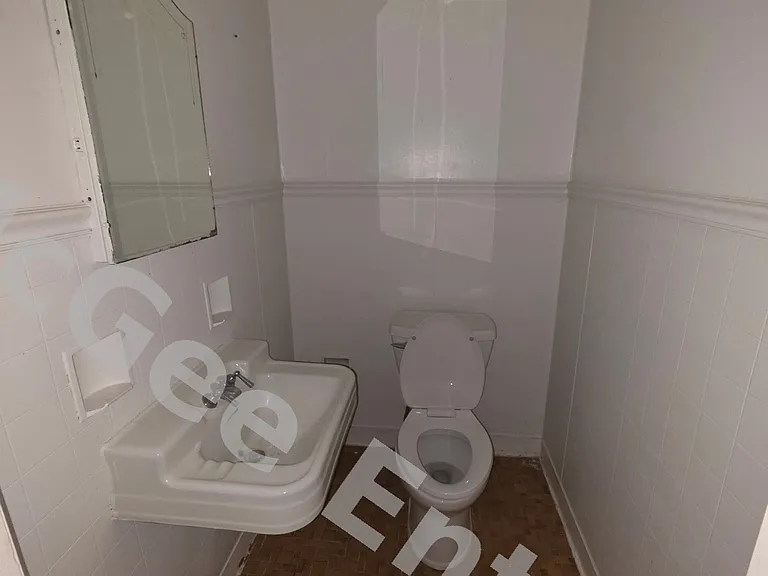434 Poplar St #F — Photo 6