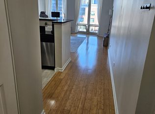 345 N Lasalle St #802, Chicago, IL 60610