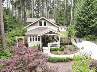 11216 Greenwood Dr, Anderson Island, WA 98303