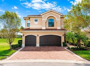 10143 Chesapeake Bay Dr, Fort Myers, FL 33913