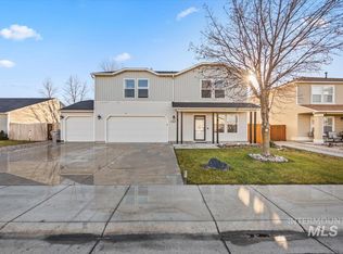 393 E Rose Lake Dr, Middleton, ID 83644