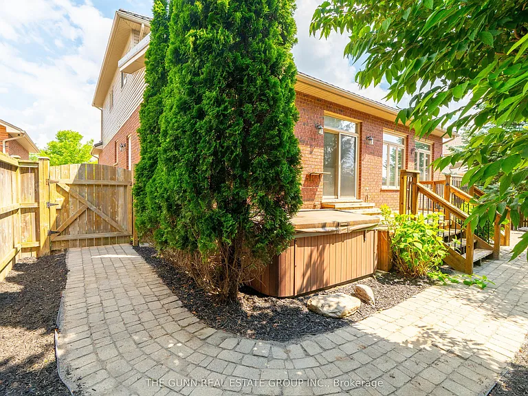 1401 Birchwood Dr — Photo 49