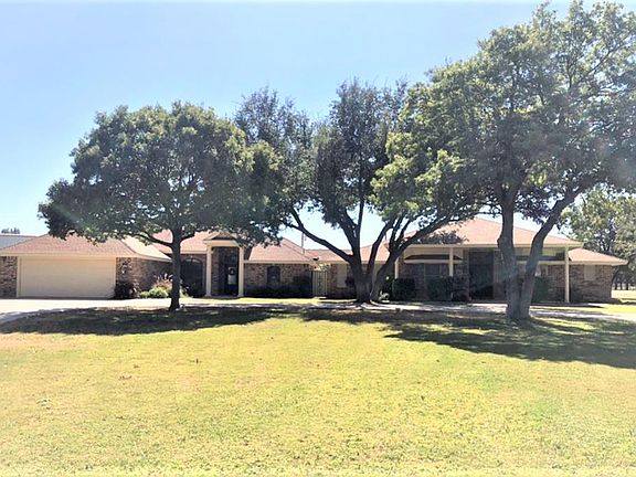 2nd image of 804 NE 1470th #1470