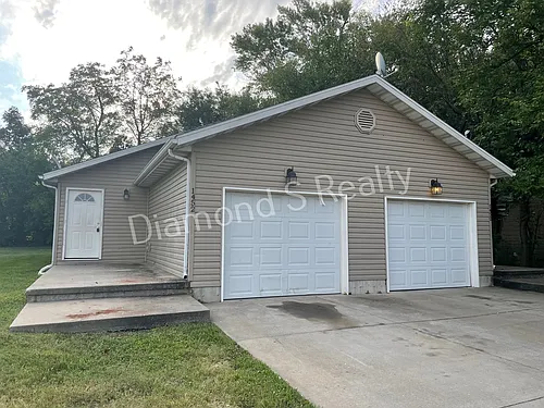 1452 N Ethyl Ave Photo 1