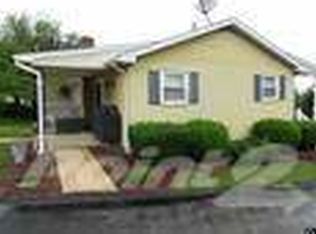 1138 Delta Rd, Red Lion, PA 17356