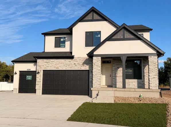5209 S Paramount Dr #327, Riverdale, UT 84405