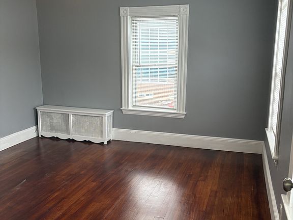 2nd image of 16 Bradford St Floor 2