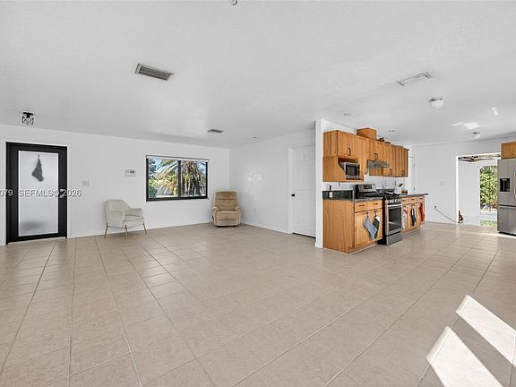 4th image of 27701 SW 162nd Ct