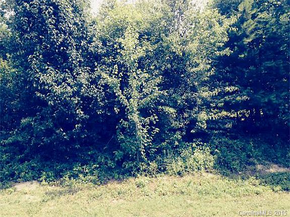 5th image of 121 Ross Road