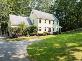 6 Fox Hollow Rd, Old Saybrook, CT 06475